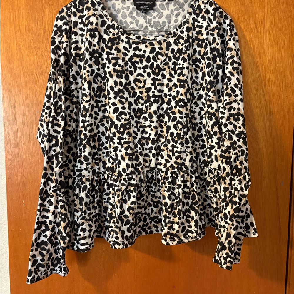 Wednesdays Girl Leopard Print Peplum Women's Top Size 24